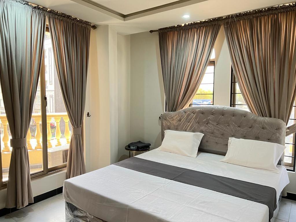 Northern Suites Bahria Town Rawalpindi Luaran gambar