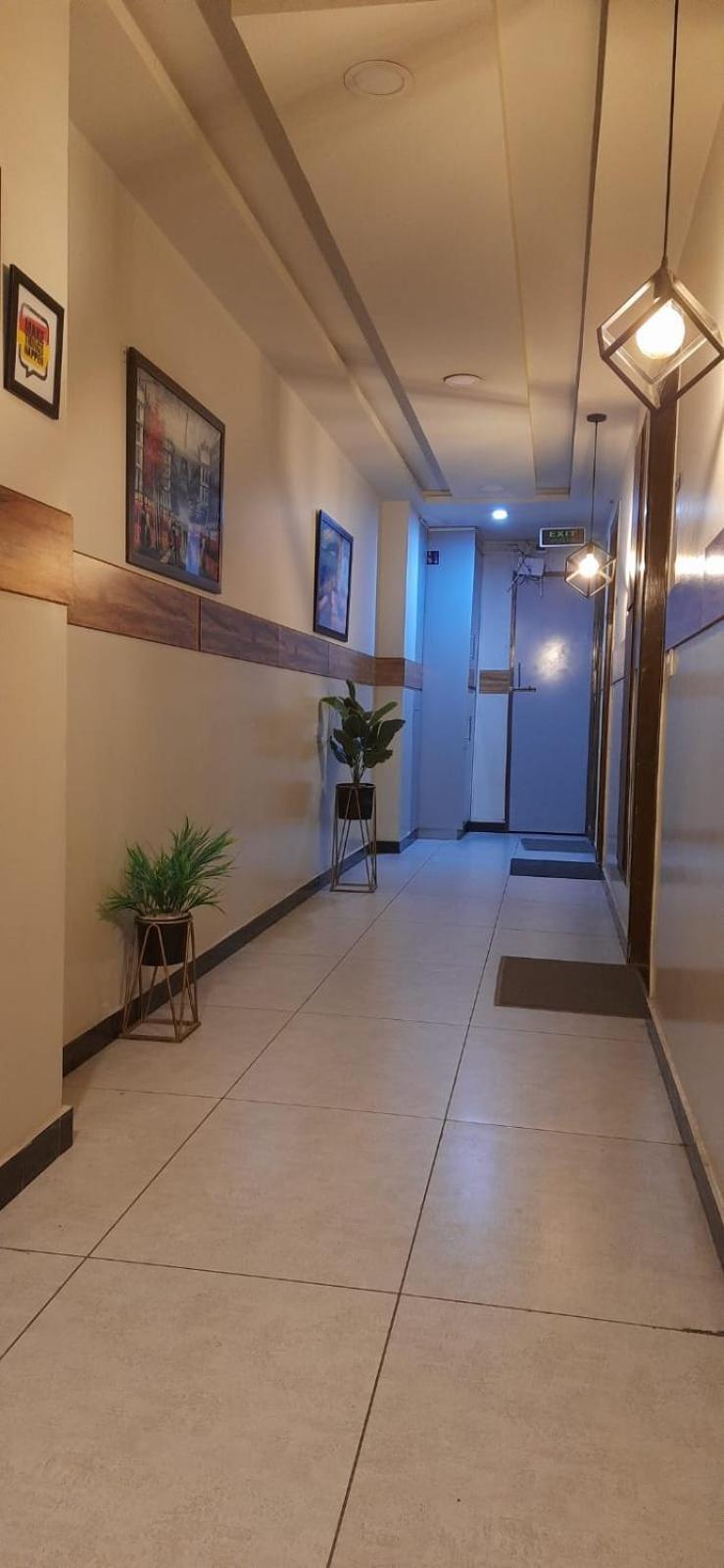 Northern Suites Bahria Town Rawalpindi Luaran gambar